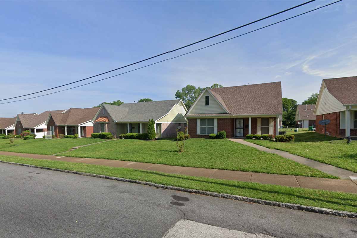 askew-place-screenshot-2